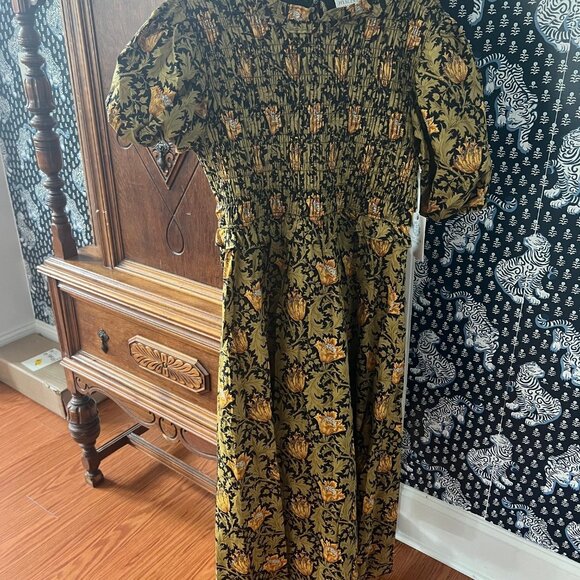Hyacinth House Olive Leafy Floral Smocked Smythe Midi Dress - XL - Picture 4 of 4